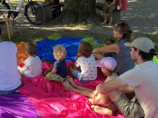 Lesen im Park