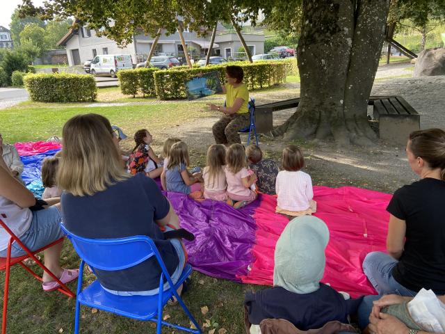 Lesen im Park